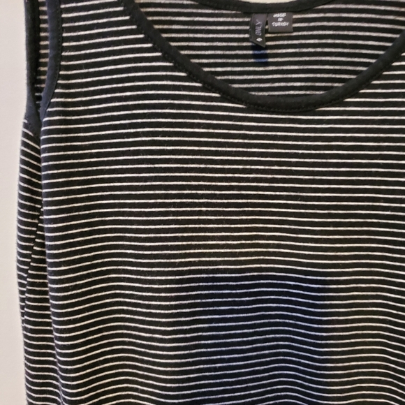 Long dress - Picture 2 of 3